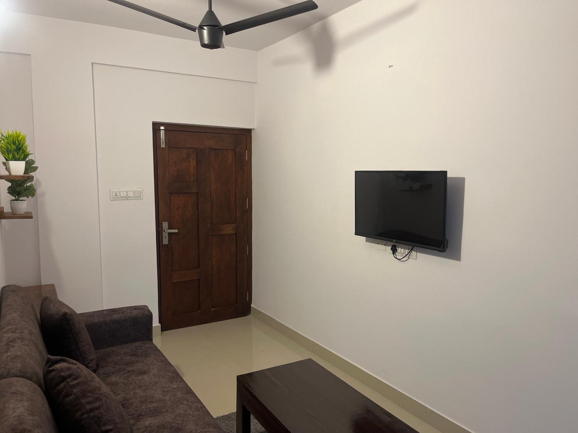 Hotel Le Marina Residency 科泽科德 外观 照片