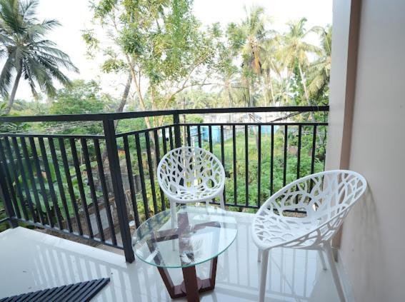 Hotel Le Marina Residency 科泽科德 外观 照片