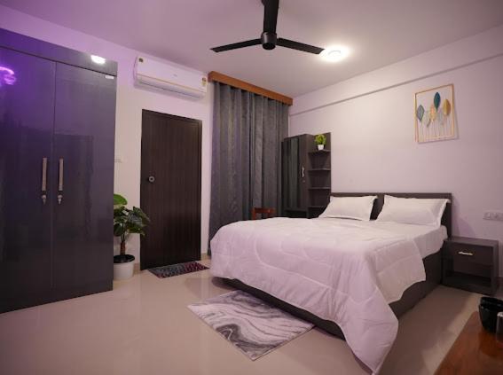 Hotel Le Marina Residency 科泽科德 外观 照片