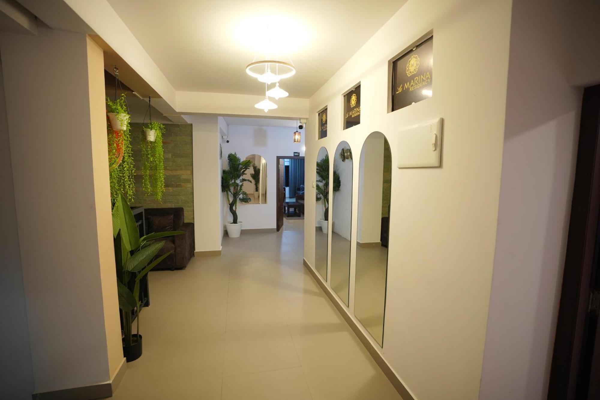Hotel Le Marina Residency 科泽科德 外观 照片